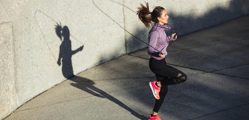 Seilspringen Trampolin Ausdauertraining Koordination