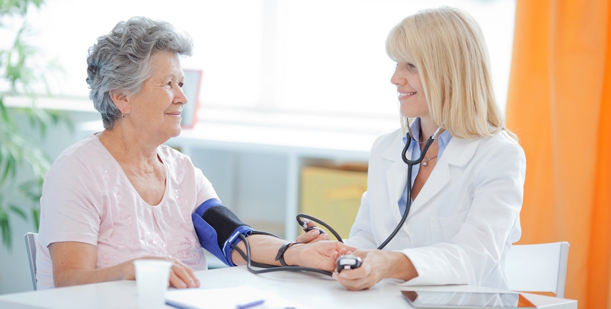 Frau, Osteoporose, Bluthochdruck, Depression, Diabetes, Herzinfarkt