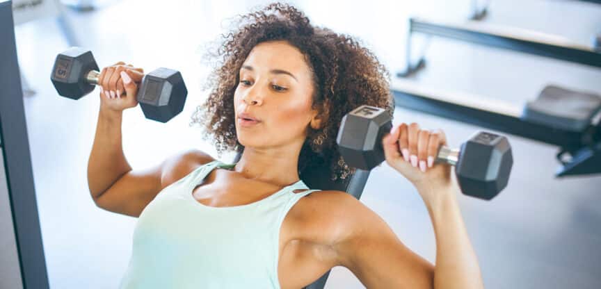 Muskelaufbau Frau Osteoporose Rückenschmerzen