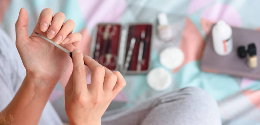 Nagelpflege-Nagelhaut-Pedikuere