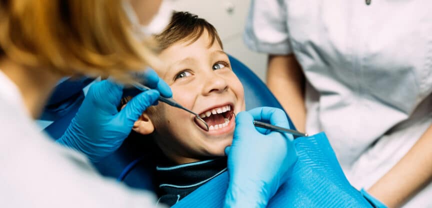 Mundhygiene Zahnarztbesuch Milchzähne