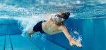 Schwimmstile Schonendes Training Haltung