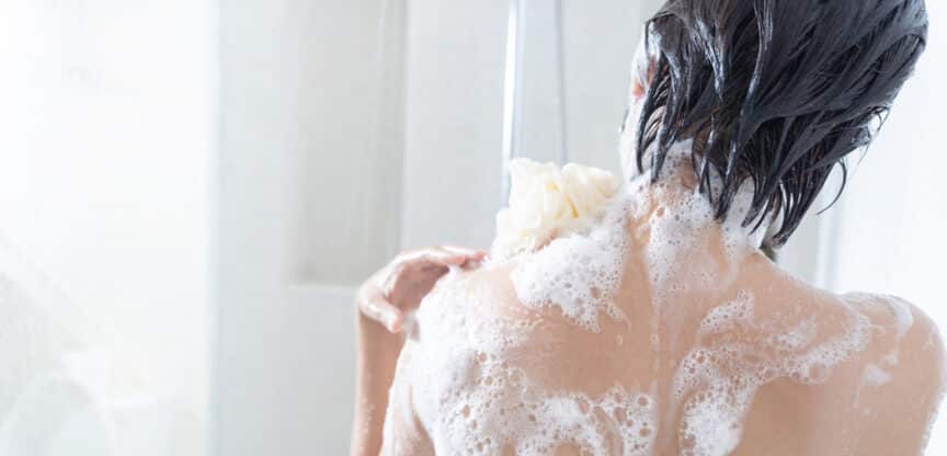 Richtige Pflege Kopfwäsche Intimhygiene Hornhaut