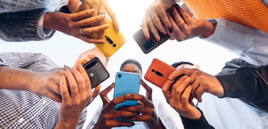Handysucht Sehnenscheidenentzündung Smartphone Nutzungsverhalten